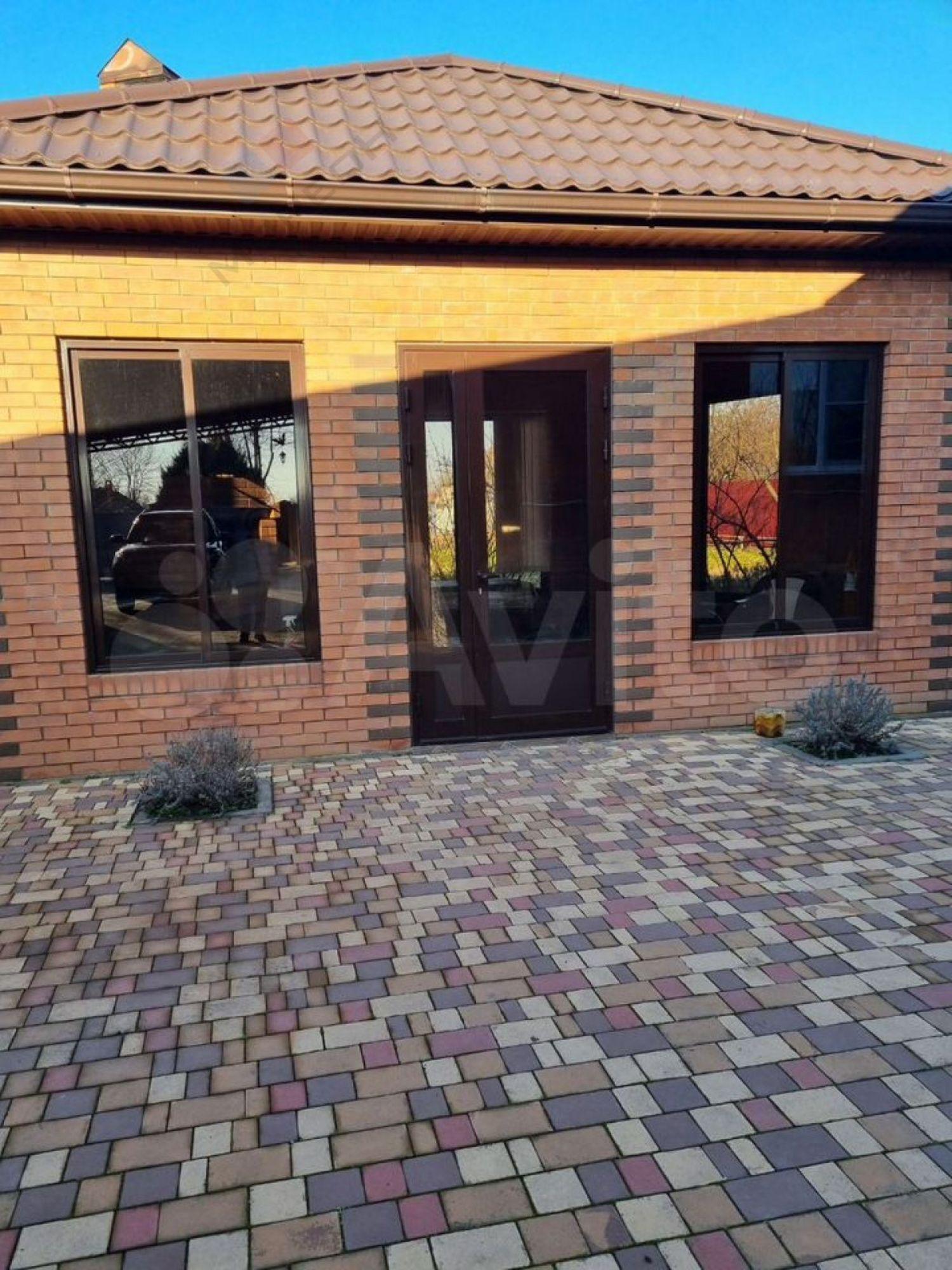 Купить дачу, дом, коттедж за 16 000 000 рублей на Молодёжная ул, 24