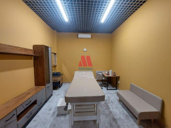 Офис Строителей улица, д.зд18а