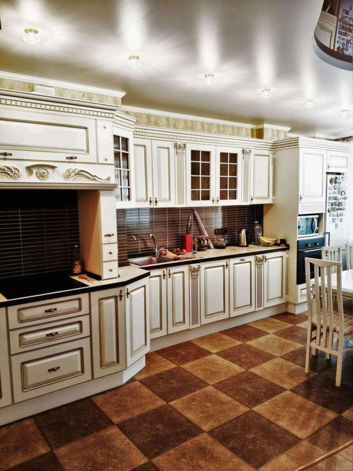 3-комн квартира Костюкова улица, 36В