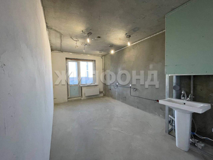 3-комн квартира Флотская улица, д.4