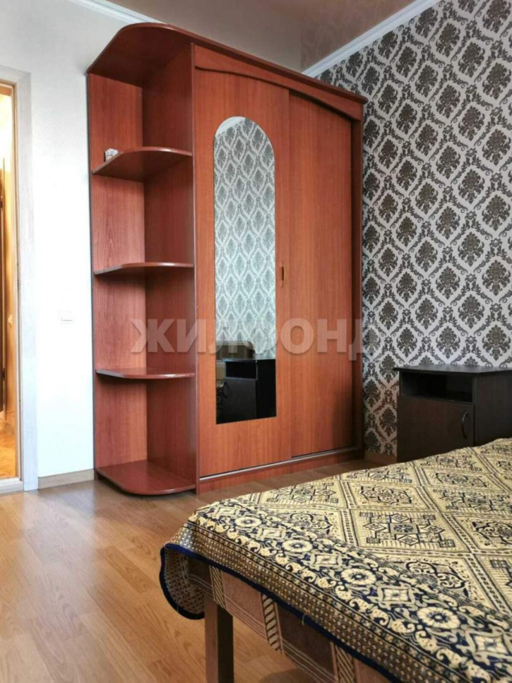 3-комн квартира Леселидзе улица, д.21