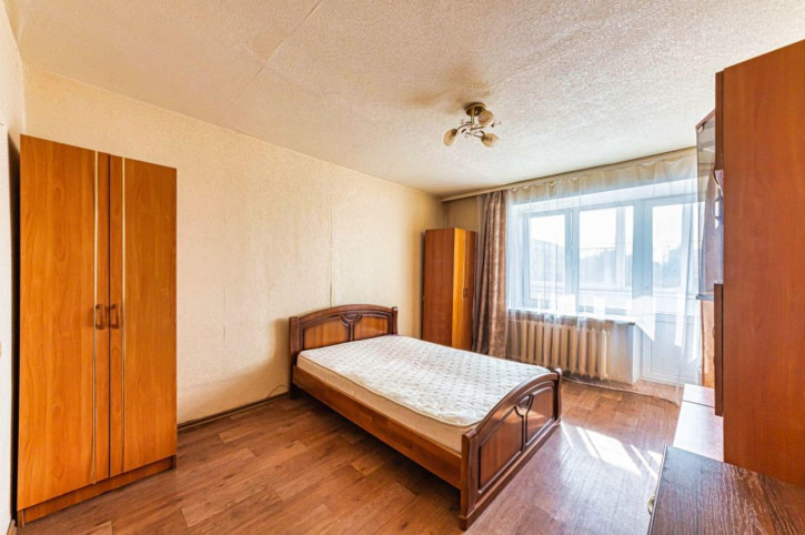 2-комн квартира Балакирева ул, 26а