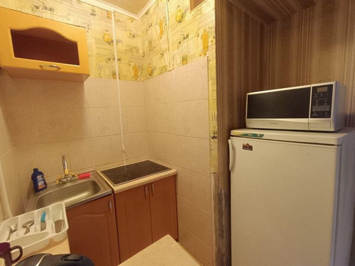 1-комн квартира 8 Марта ул., 12