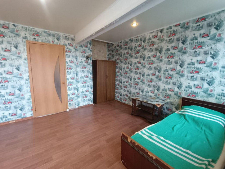 1-комн квартира 8 Марта ул., 12