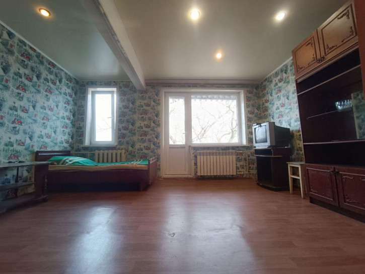 1-комн квартира 8 Марта ул., 12