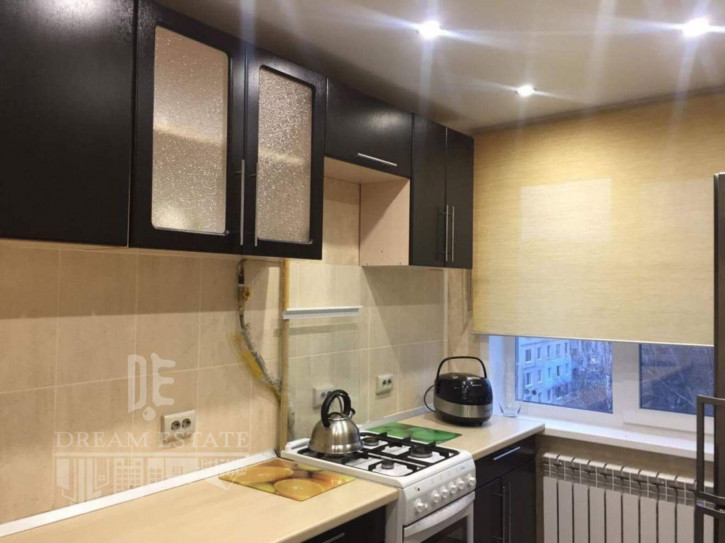 3-комн квартира Моторостроителей ул, 68