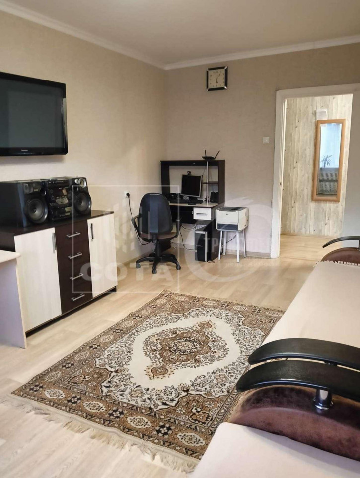 3-комн квартира Полевая улица, 37