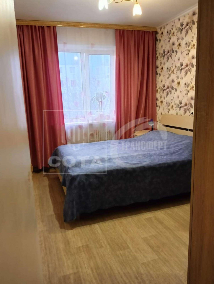 3-комн квартира Полевая улица, 37