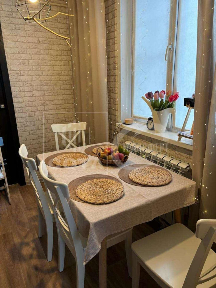 Коттедж/дом Ватутина, 17 Коттедж/дом Ватутина, 17