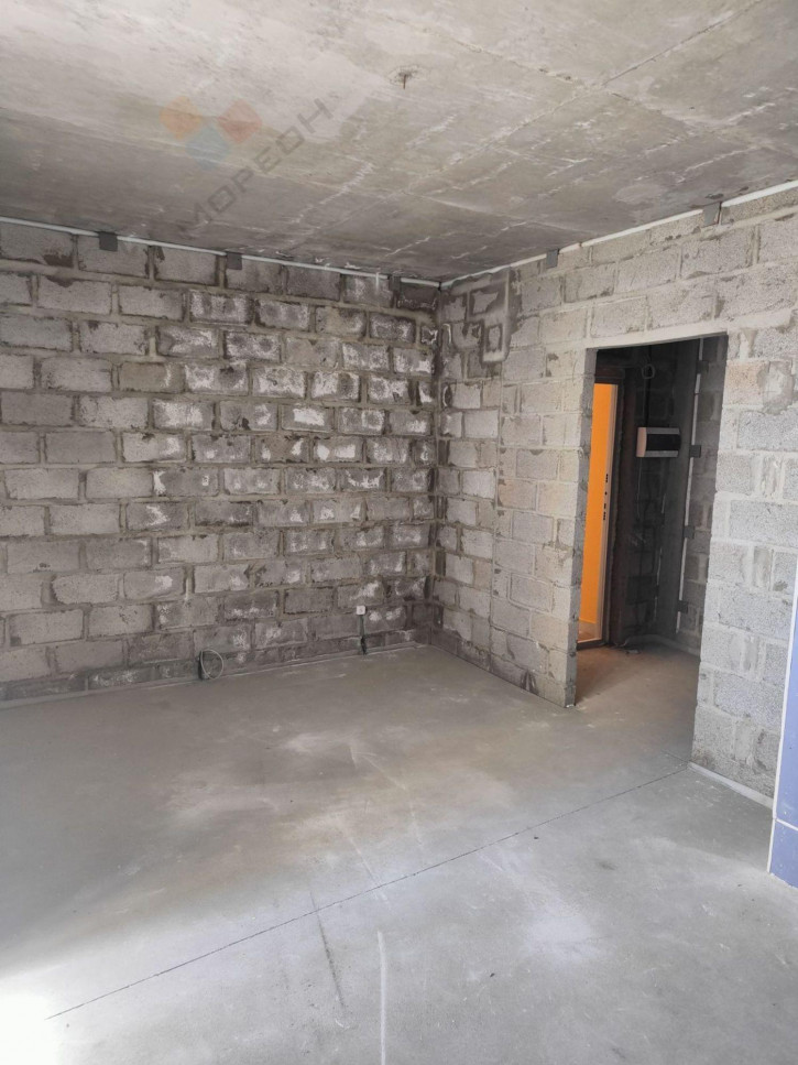 1-комн квартира Карпатская ул, 5