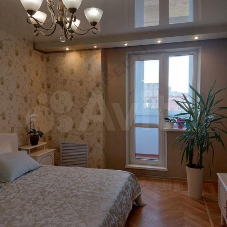 4-комн квартира 40 лет Победы ул, 93