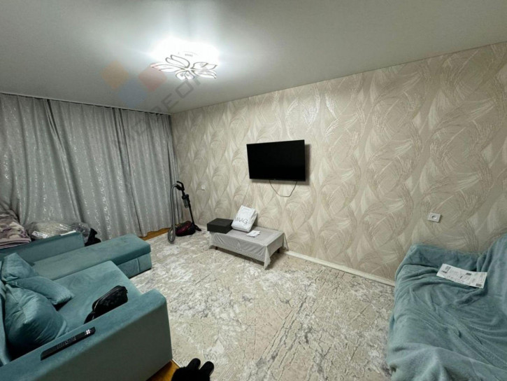 2-комн квартира Красных Партизан ул, 161/3