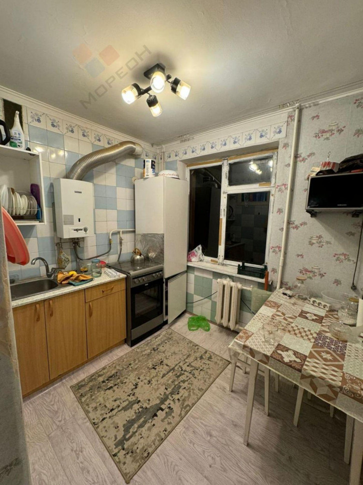 2-комн квартира Красных Партизан ул, 161/3