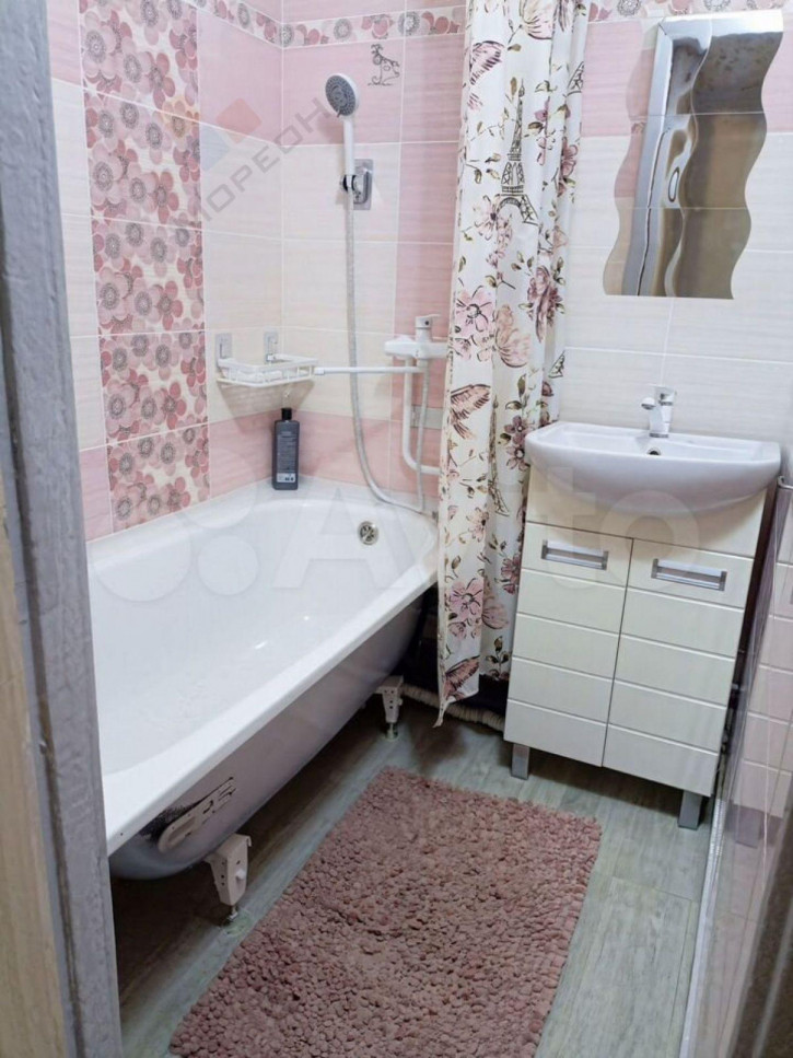 2-комн квартира Калинина ул, 72