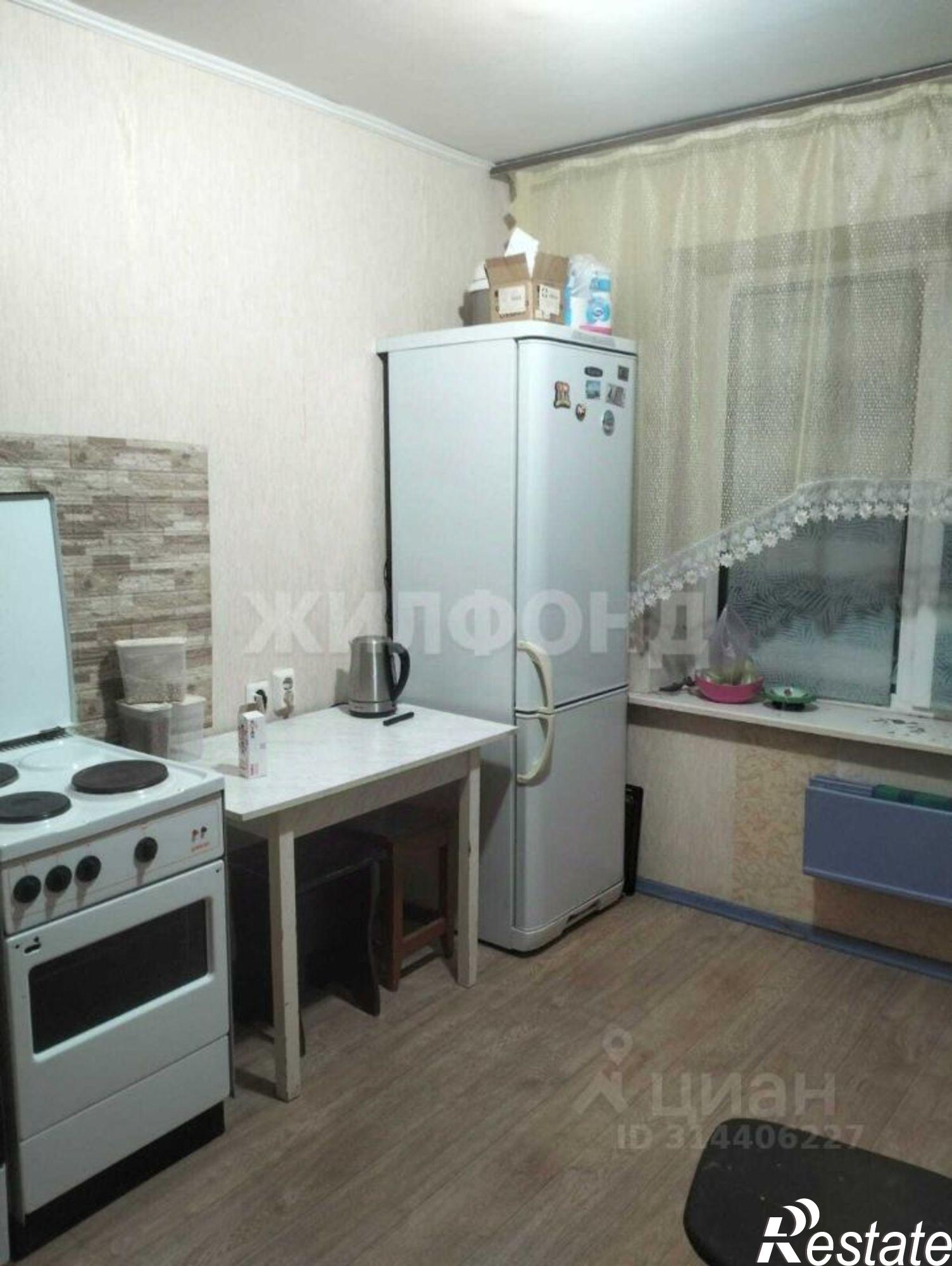 Сдать комнату за 17 000 рублей на ул Троллейная, 3/1