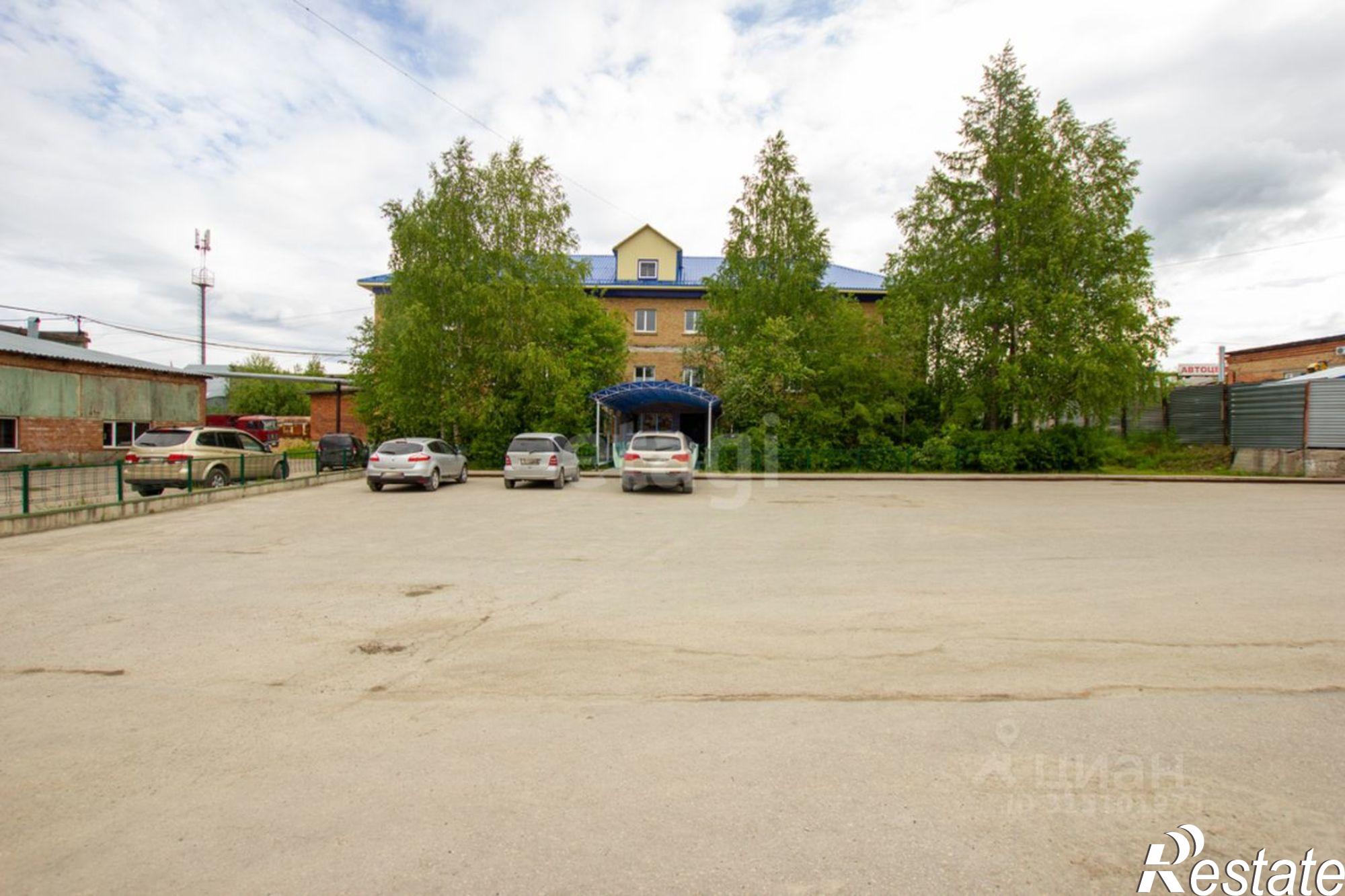 Купить складское помещение за 29 002 000 рублей на Западная улица, 8 с2