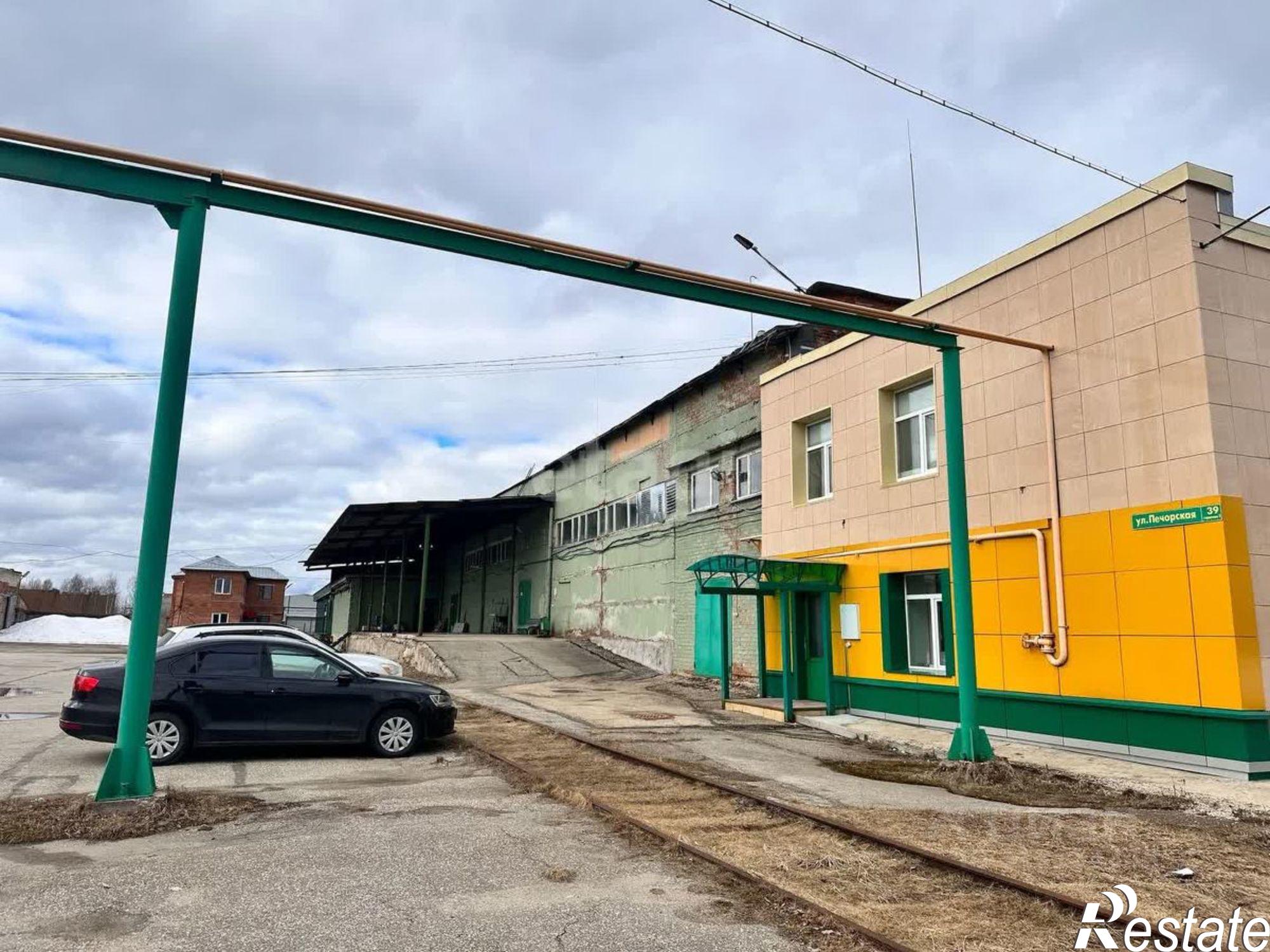 Купить складское помещение за 49 003 100 рублей на Печорская улица, 39 с1
