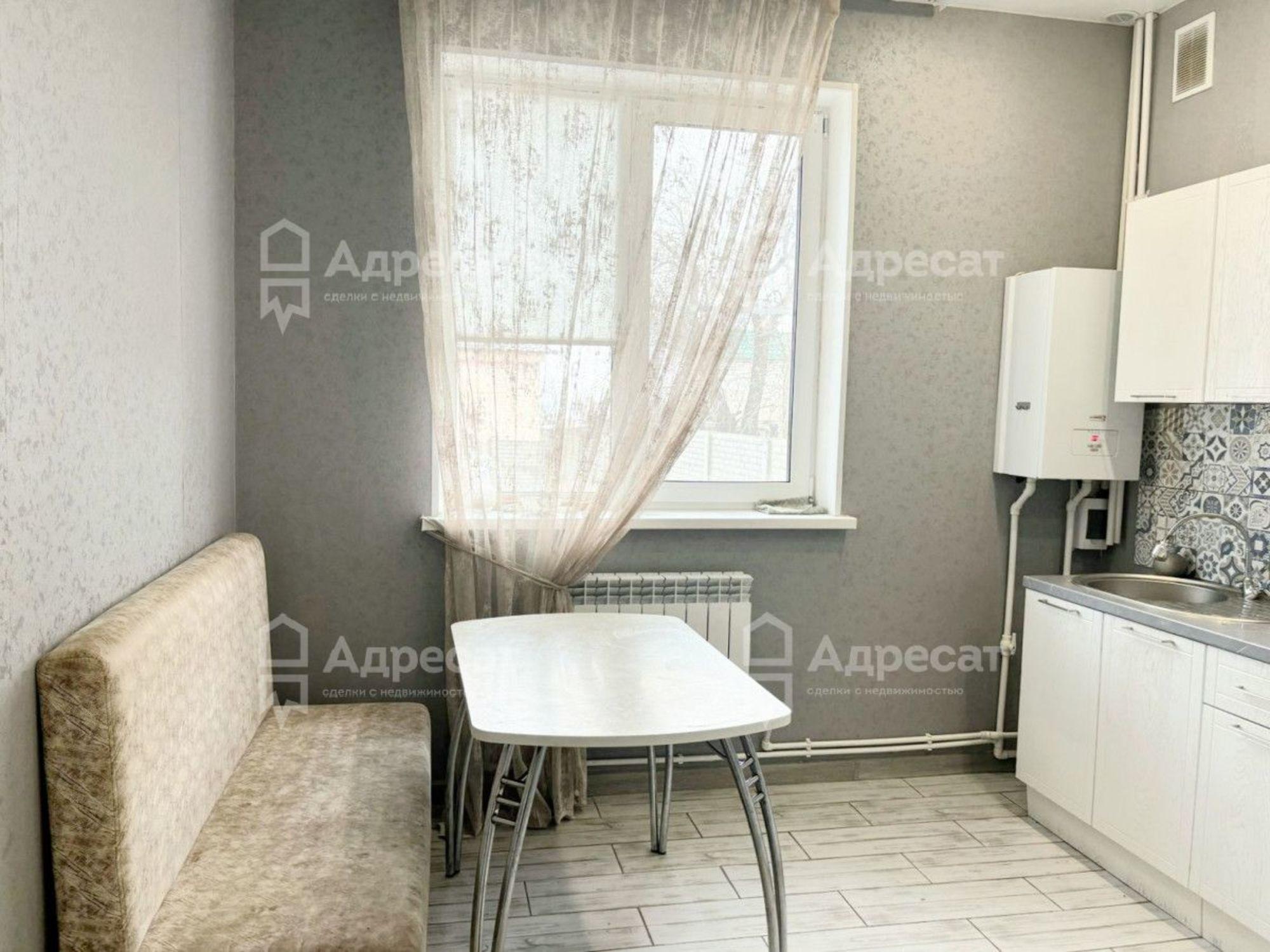 Купить дачу, дом, коттедж за 10 700 000 рублей на ул. Зенитчиков