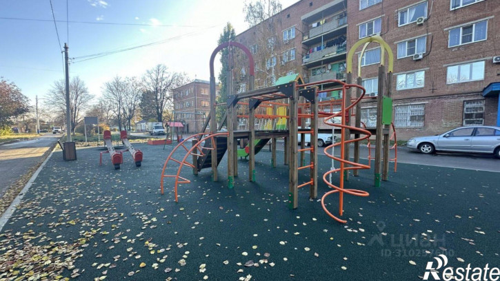 Комната Черноморская улица, 4,  д. 4