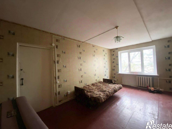 Комната улица Матвеева, 20,  д. 20