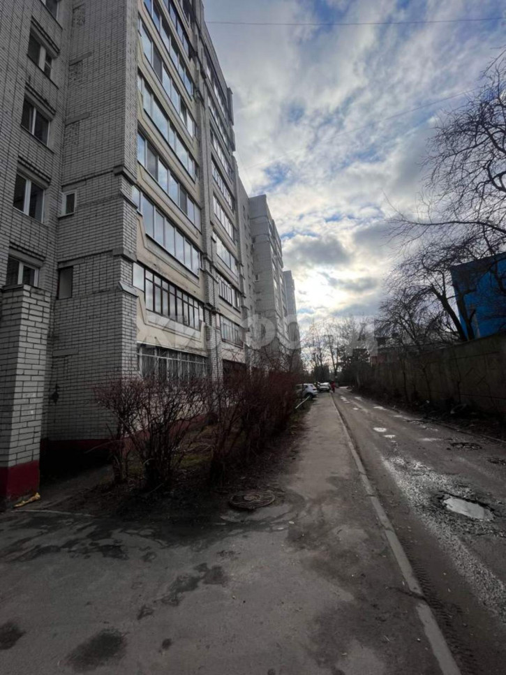 3-комн квартира Фокина улица, д.90
