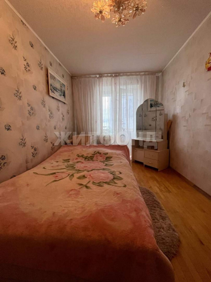 3-комн квартира Фокина улица, д.90