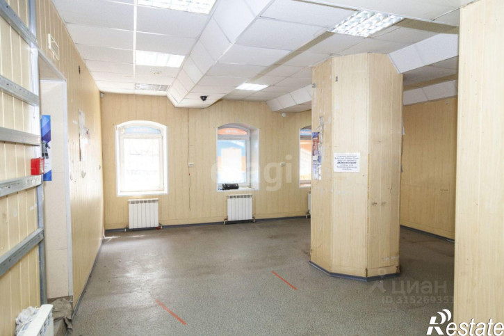 Торговое помещение Центр, Коммунистическая,35 Торговое помещение Центр, Коммунистическая,35