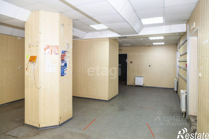 Торговое помещение Центр, Коммунистическая,35 Торговое помещение Центр, Коммунистическая,35