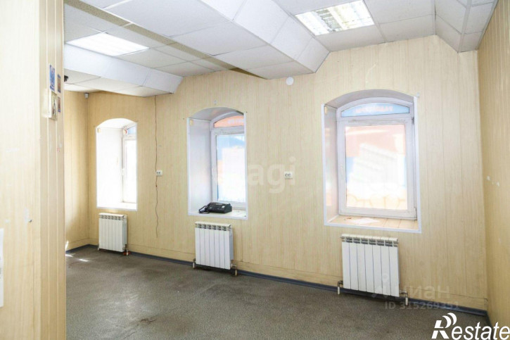 Торговое помещение Центр, Коммунистическая,35 Торговое помещение Центр, Коммунистическая,35