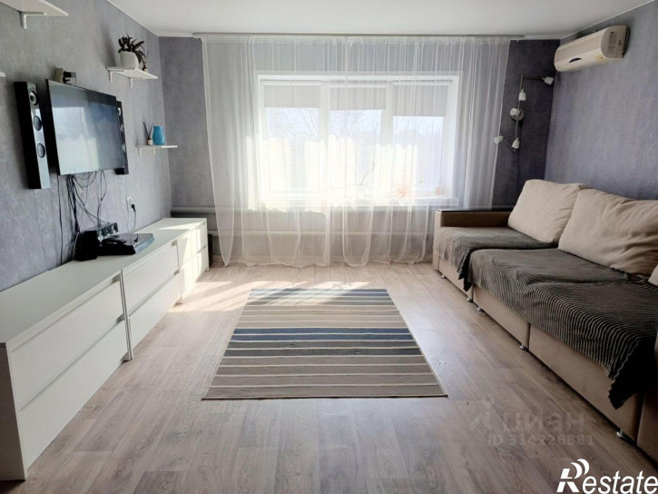 Коттедж/дом улица Тарыгина, 95,  д. 95 Коттедж/дом улица Тарыгина, 95,  д. 95