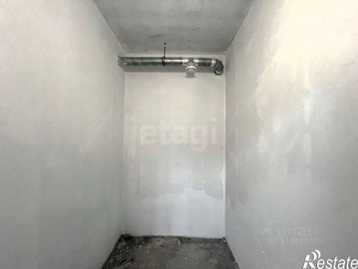 Склад Надеждинский район, посёлок Зима Южная, Центральная улица, 2