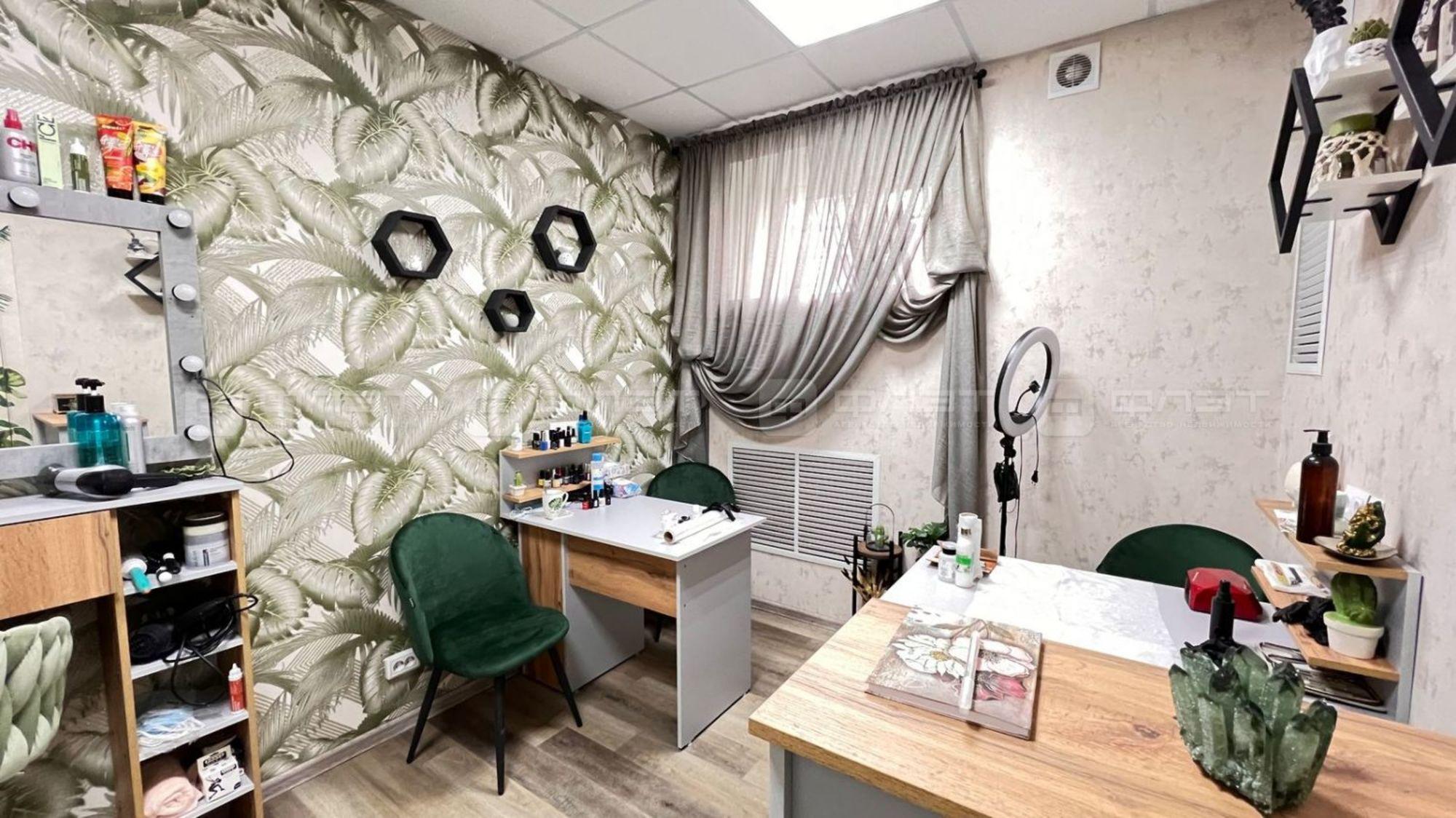 Купить офис, помещение под офис за 3 450 000 рублей на ул. Сафьян, дом 8