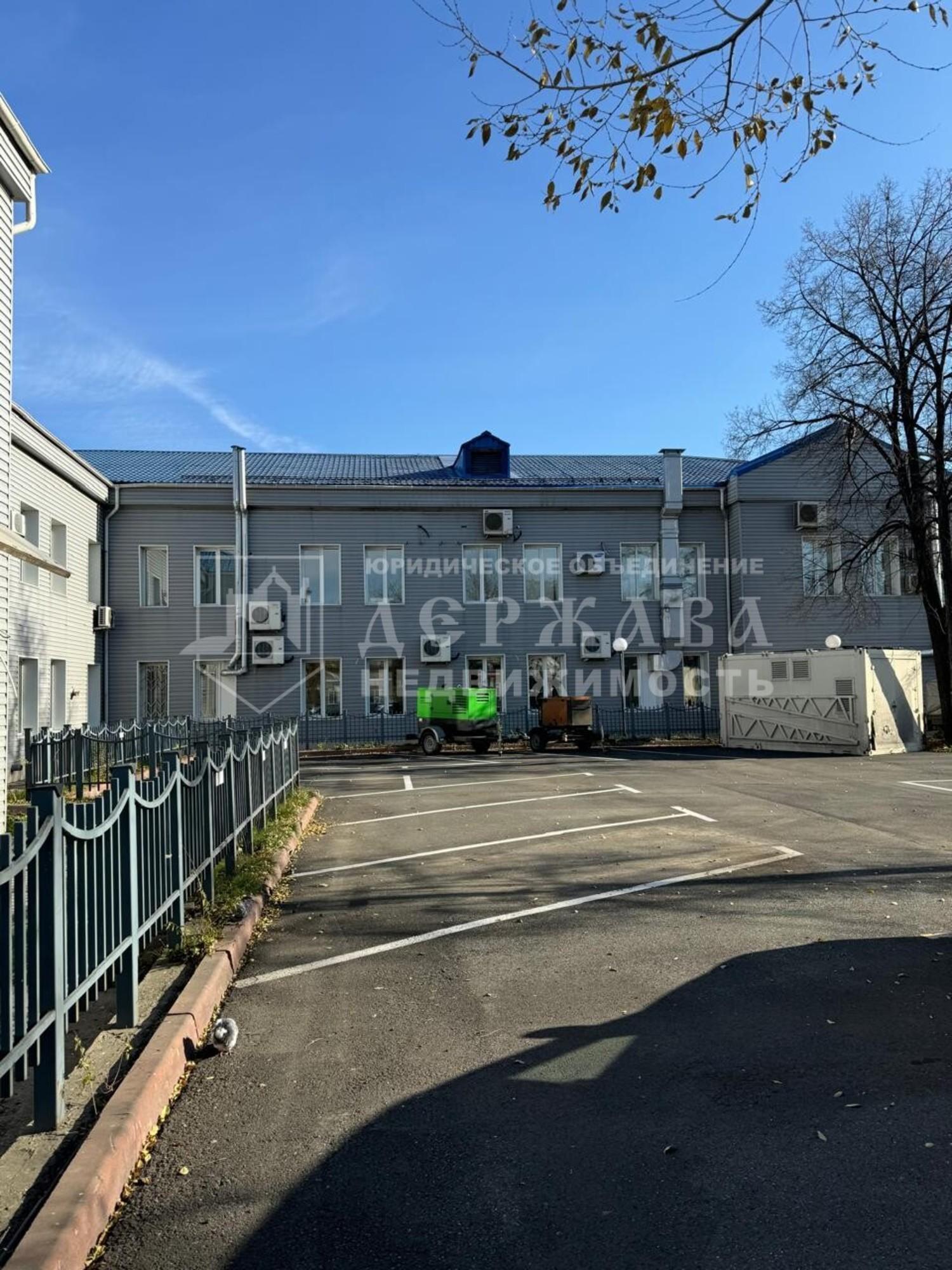 Купить офис, помещение под офис за 25 800 000 рублей на Кузнецкий проспект