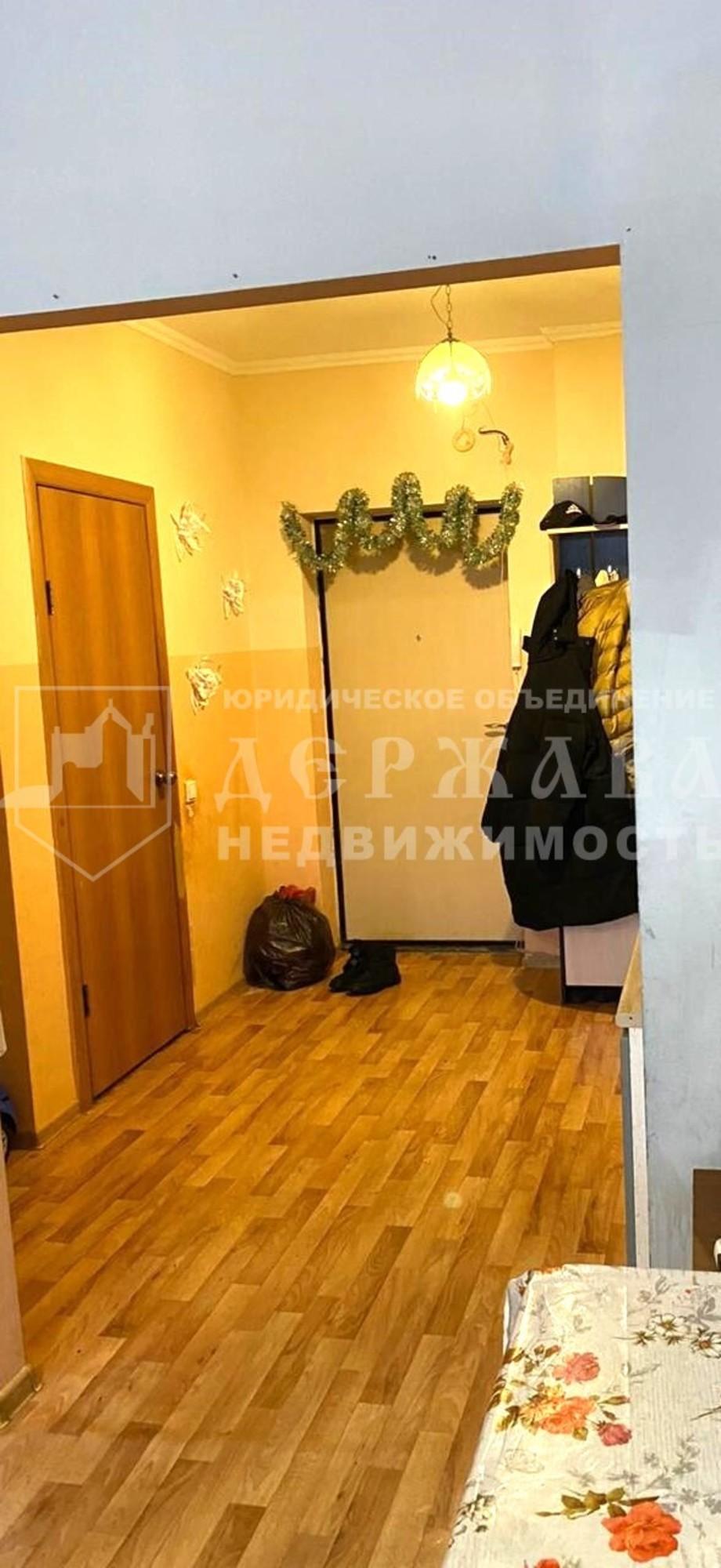 Купить квартиру за 3 970 000 рублей на проспект Шахтёров