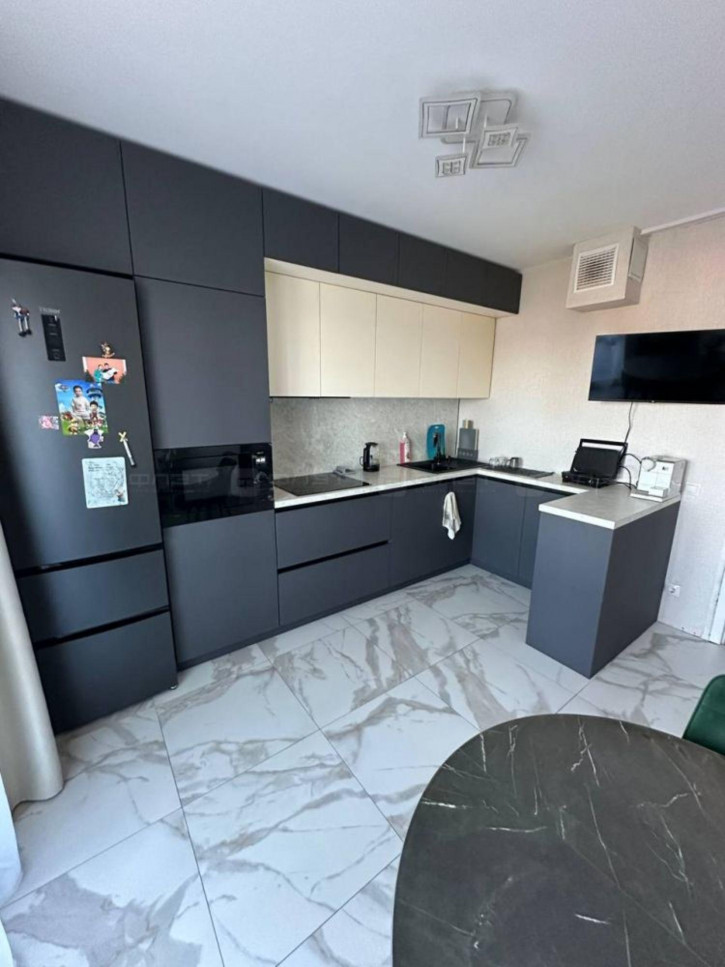 3-комн квартира ул. Генерала Махмута Гареева, дом 5