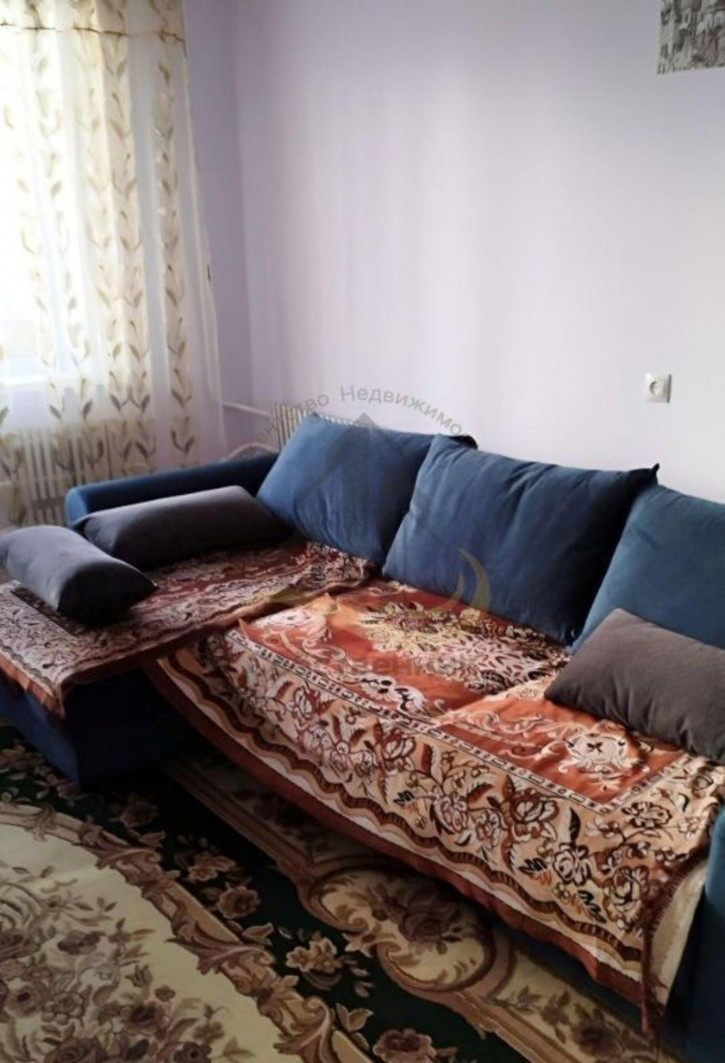 2-комн квартира Зеленый Лог мкр, 1