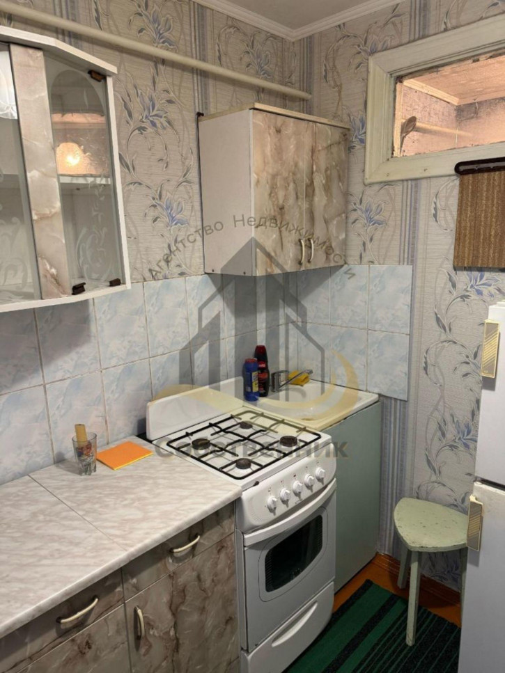 2-комн квартира Горняк мкр, 11