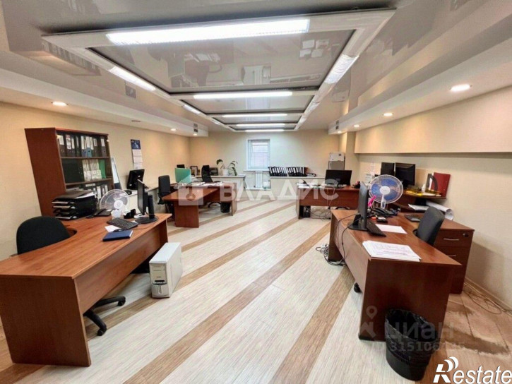 Офис улица Челюскинцев, 32,  д. 32