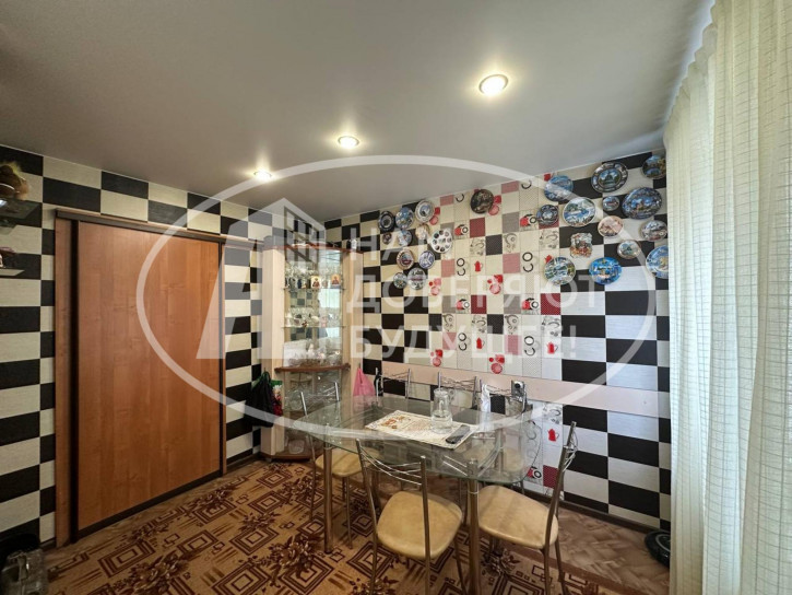 Квартира улица Декабристов, 3/2