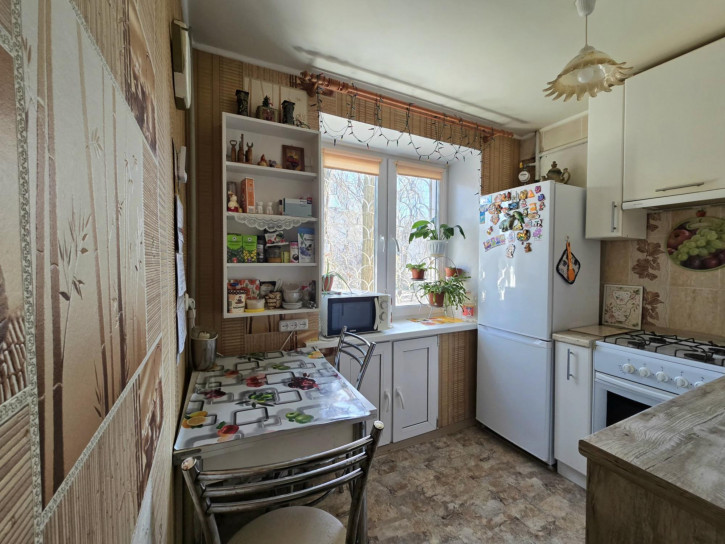 2-комн квартира им Азина В.М. ул., 37а 2-комн квартира им Азина В.М. ул., 37а