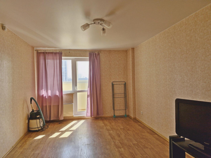 3-комн квартира Московский проспект, 142/1