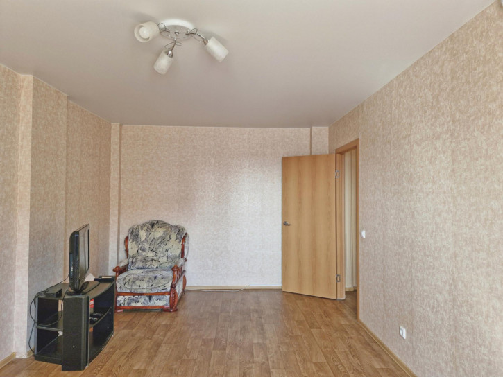 3-комн квартира Московский проспект, 142/1