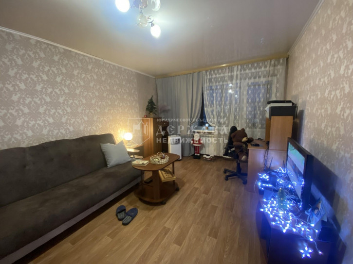 1-комн квартира улица Халтурина