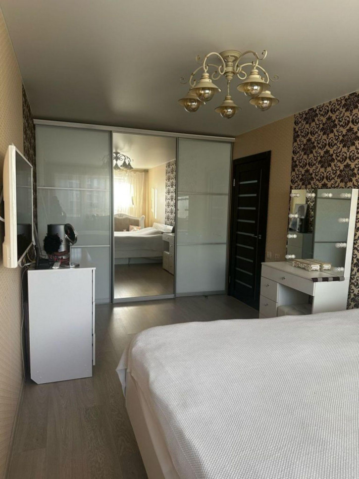 1-комн квартира Венеция мкр, 28 1-комн квартира Венеция мкр, 28