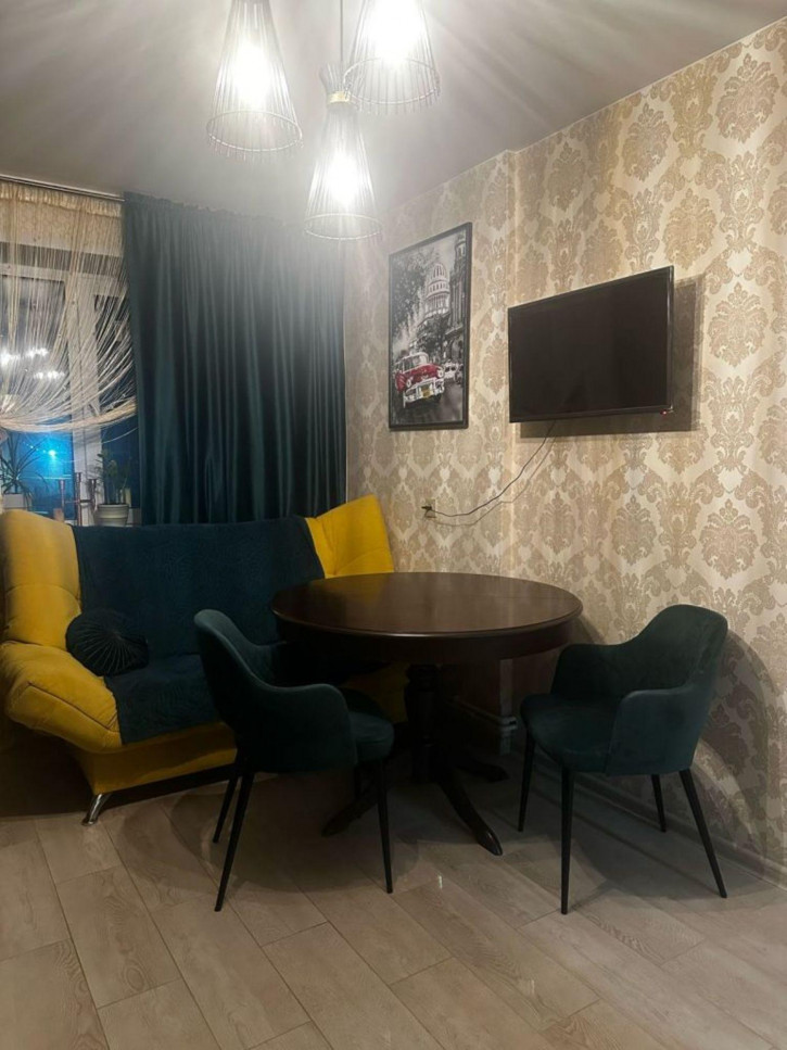 1-комн квартира Венеция мкр, 28 1-комн квартира Венеция мкр, 28