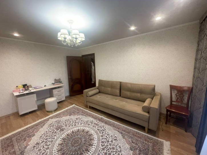 2-комн квартира Магистральная ул, 51