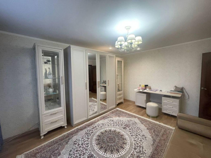 2-комн квартира Магистральная ул, 51