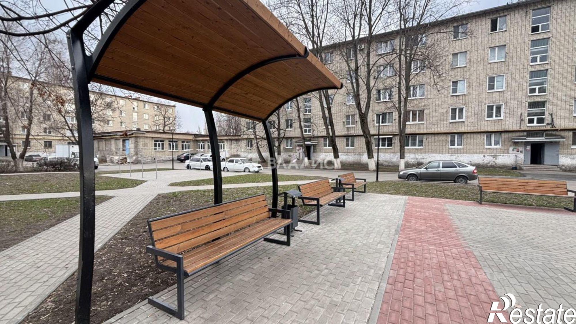 Купить комнату за 950 000 рублей на Интернациональный мкр, 27