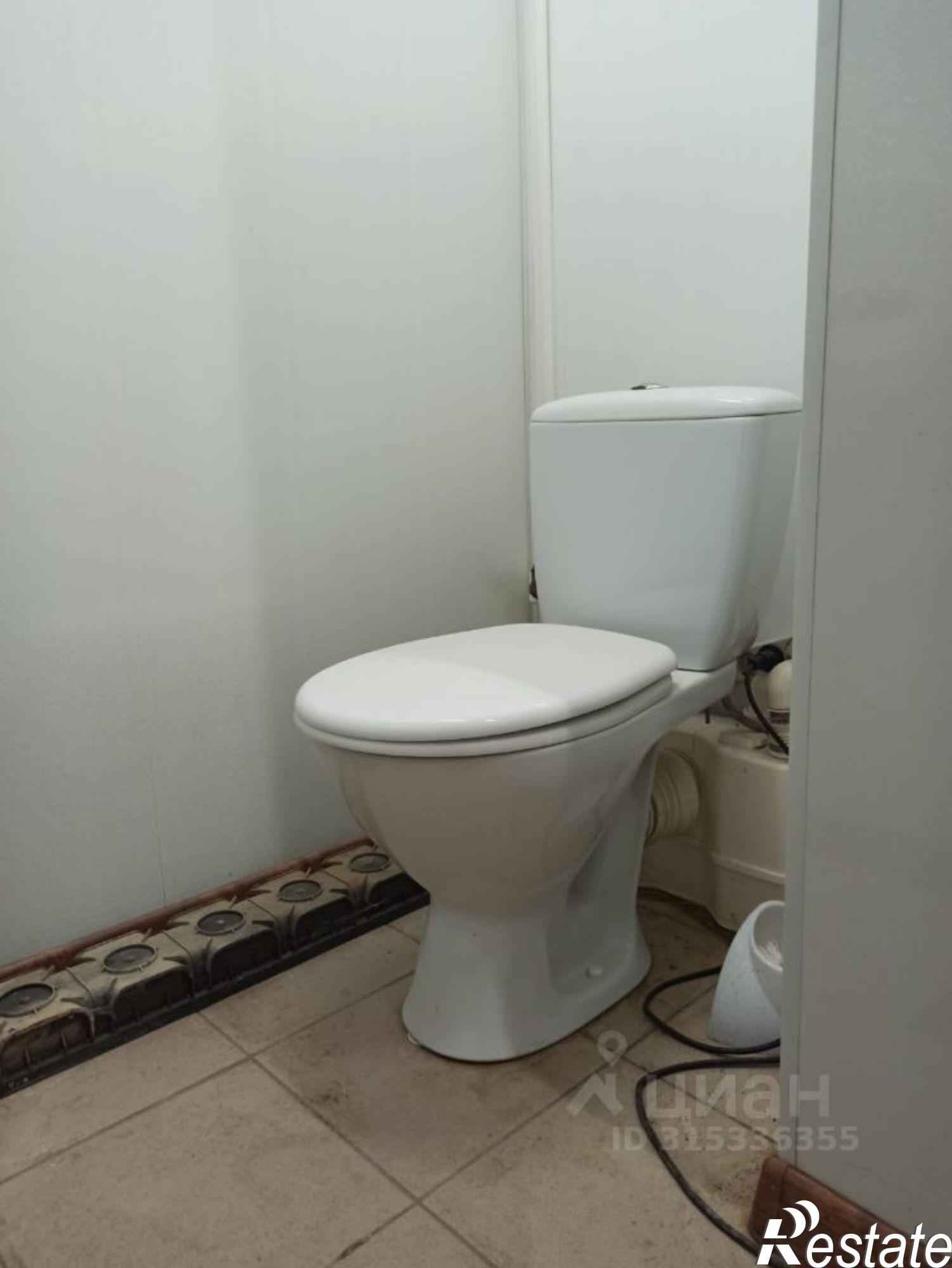 Купить офис, помещение под офис за 71 400 000 рублей на улица Селезнёва, 4А