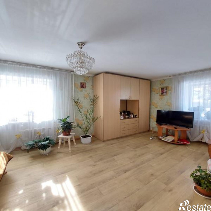 2-комн квартира Южный микрорайон,Ленинградская улица,9